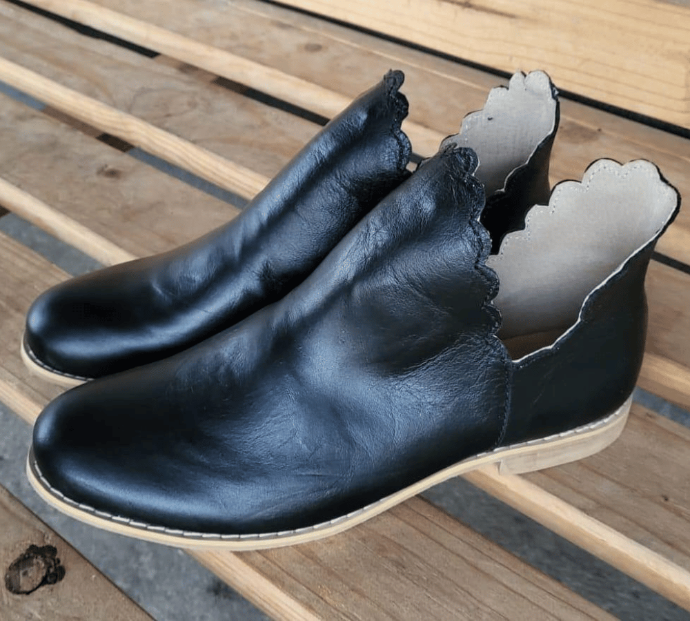 Bella Boots Black