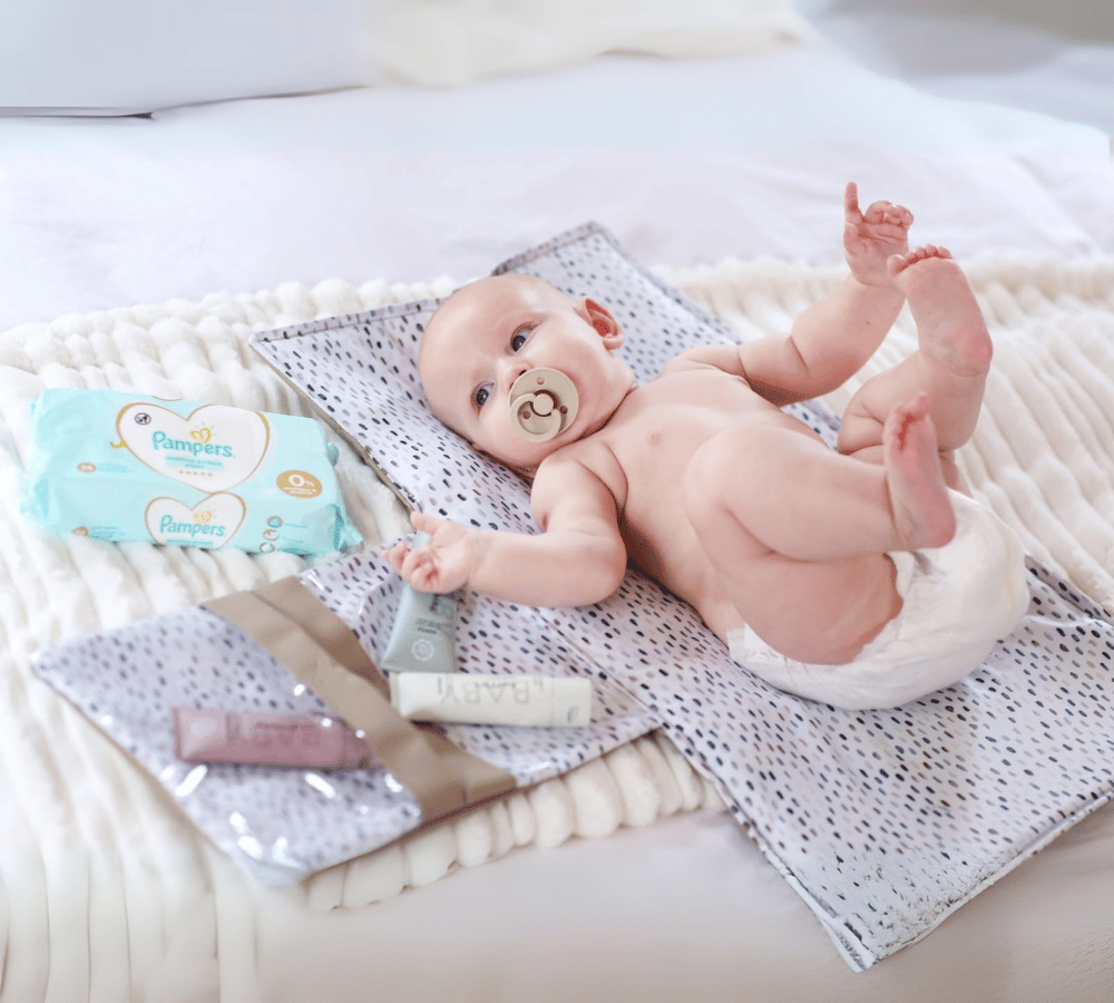 Travel Clutch – Portable Nappy Changing Station